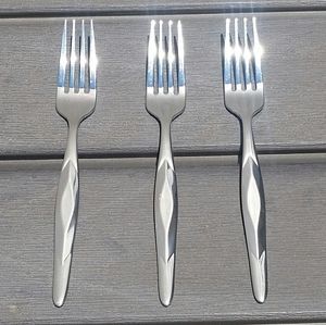 3 Cutco Stainless Steel Dinner Forks #1953